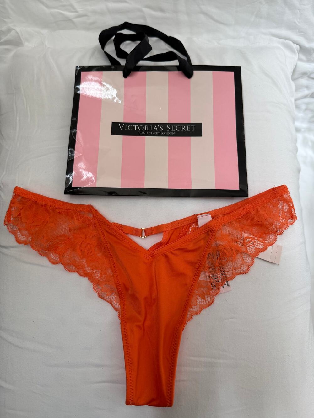 NWT Victoria’s Secret Lace Trim Strappy Thong Panty – Bold Orange – Size XS